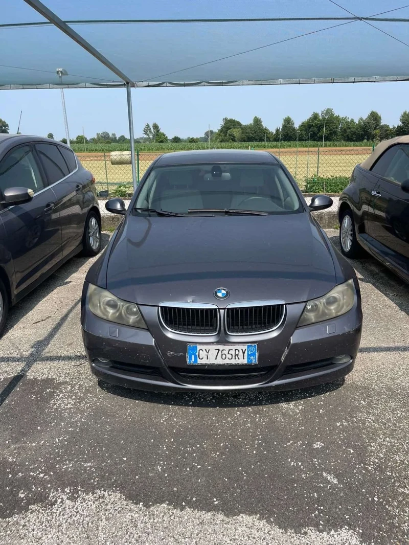 BMW 320, снимка 6 - Автомобили и джипове - 52083313