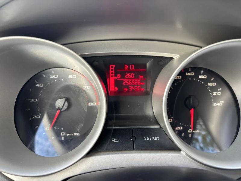 Seat Ibiza 1.4 Газ/Бензин 86к.с., снимка 8 - Автомобили и джипове - 52504350