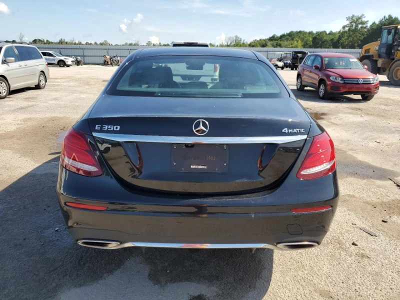 Mercedes-Benz E 350 4MATIC, снимка 3 - Автомобили и джипове - 52531080