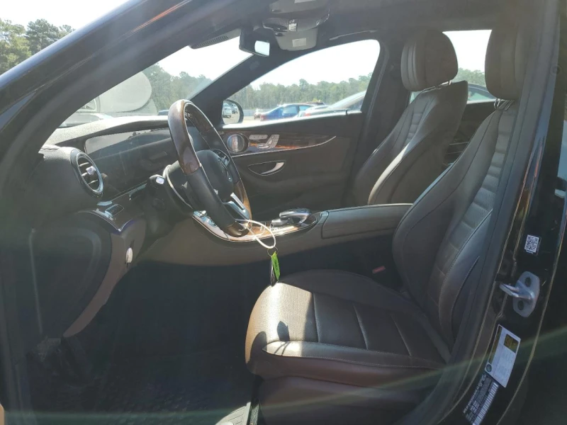 Mercedes-Benz E 350 4MATIC, снимка 7 - Автомобили и джипове - 52531080