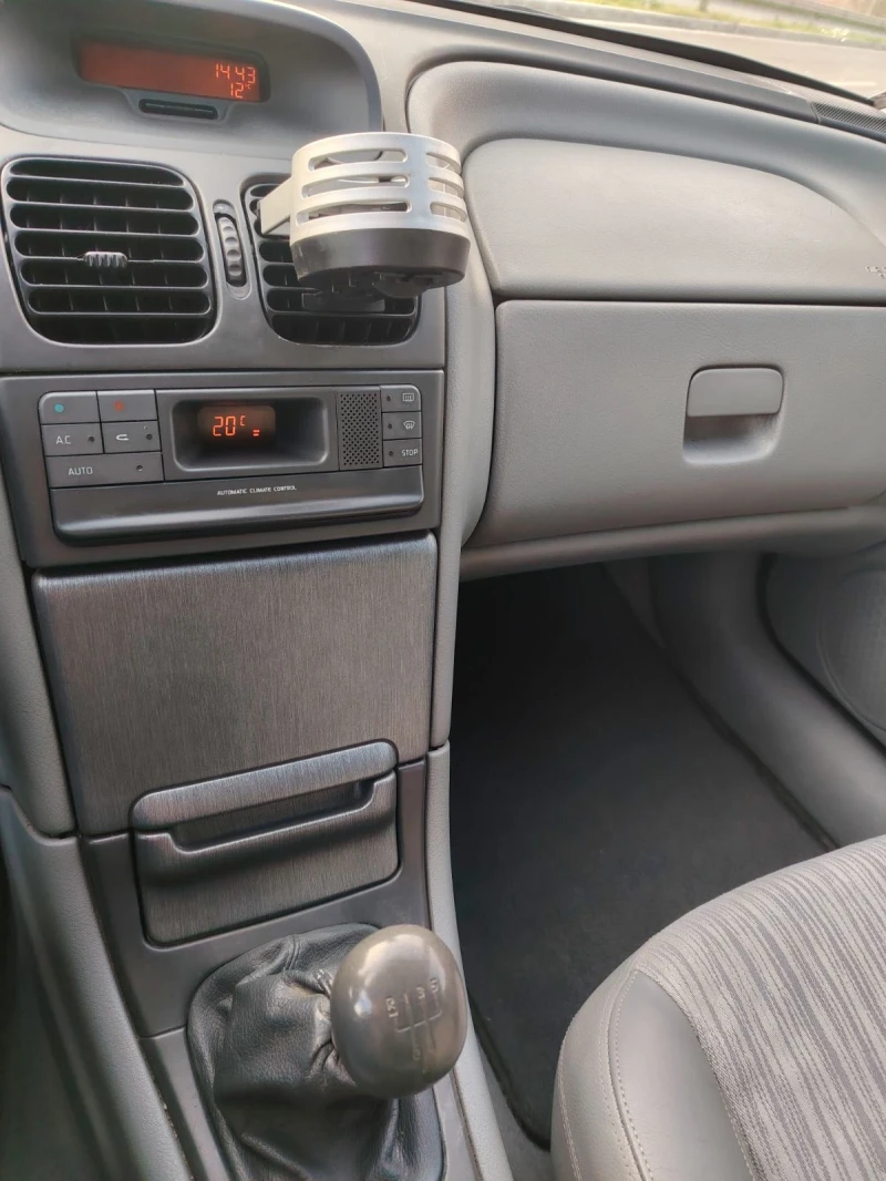 Renault Laguna, снимка 10 - Автомобили и джипове - 53105369