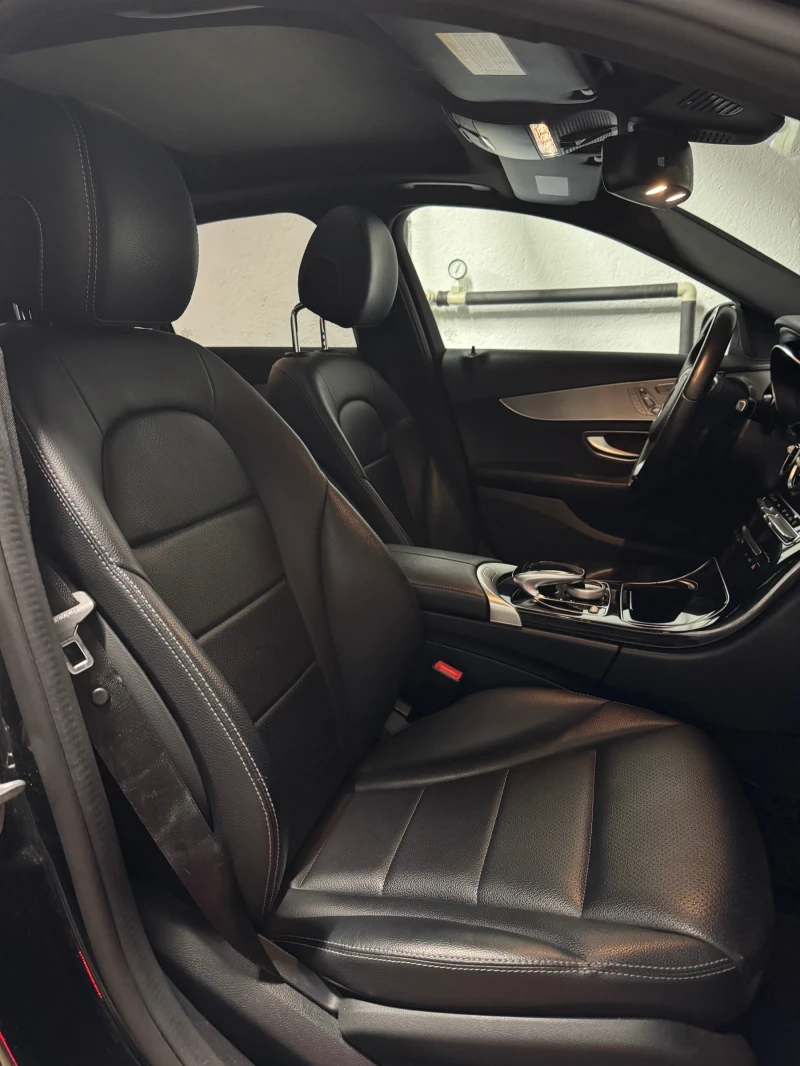 Mercedes-Benz C 300 AMG 4matic, снимка 14 - Автомобили и джипове - 53114728