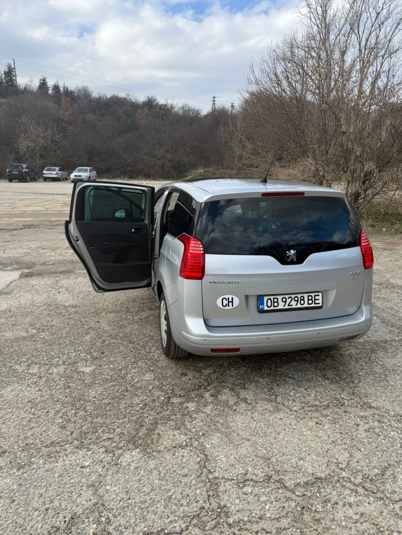 Peugeot 5008 1.6HDI, снимка 5 - Автомобили и джипове - 53314249