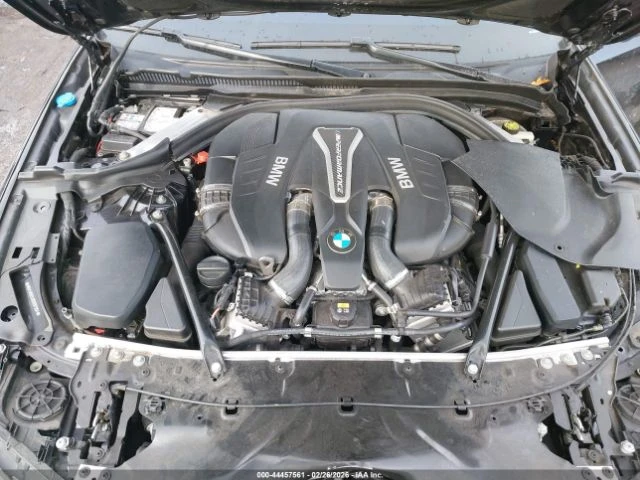 BMW 550 * XDRIVE* МПАКЕТ* РЕКАРО* ШИБИДАХ* KEYLESS* , снимка 14 - Автомобили и джипове - 54027100