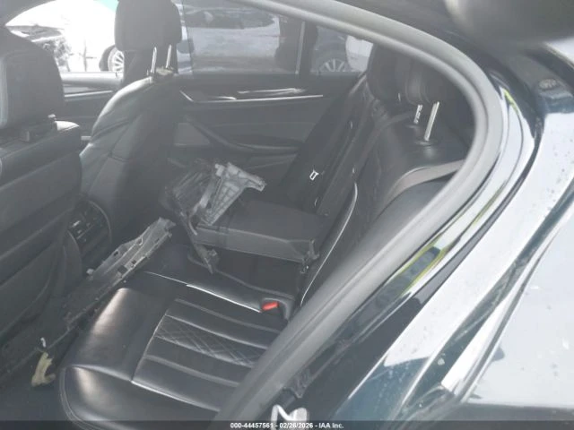 BMW 550 * XDRIVE* МПАКЕТ* РЕКАРО* ШИБИДАХ* KEYLESS* , снимка 12 - Автомобили и джипове - 54027100