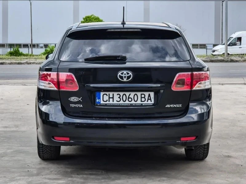 Toyota Avensis, снимка 5 - Автомобили и джипове - 56061722