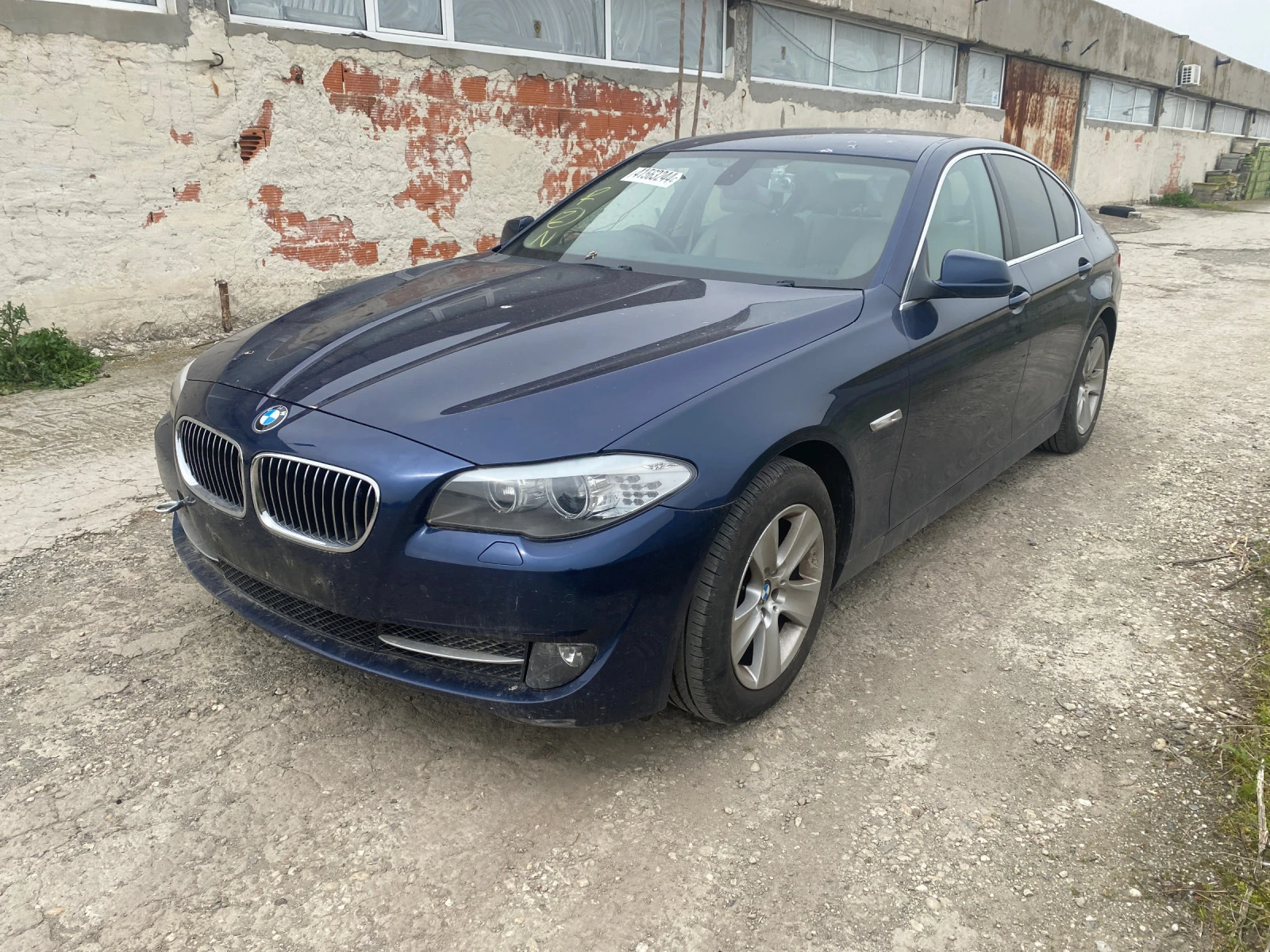 BMW 520  - изображение 6