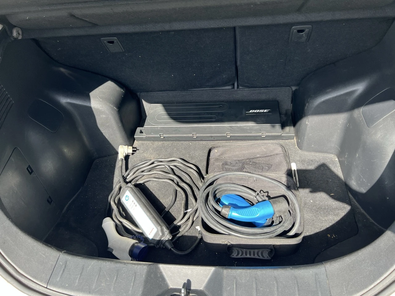 Nissan Leaf  TEKNA BOSE LED 360 - изображение 10