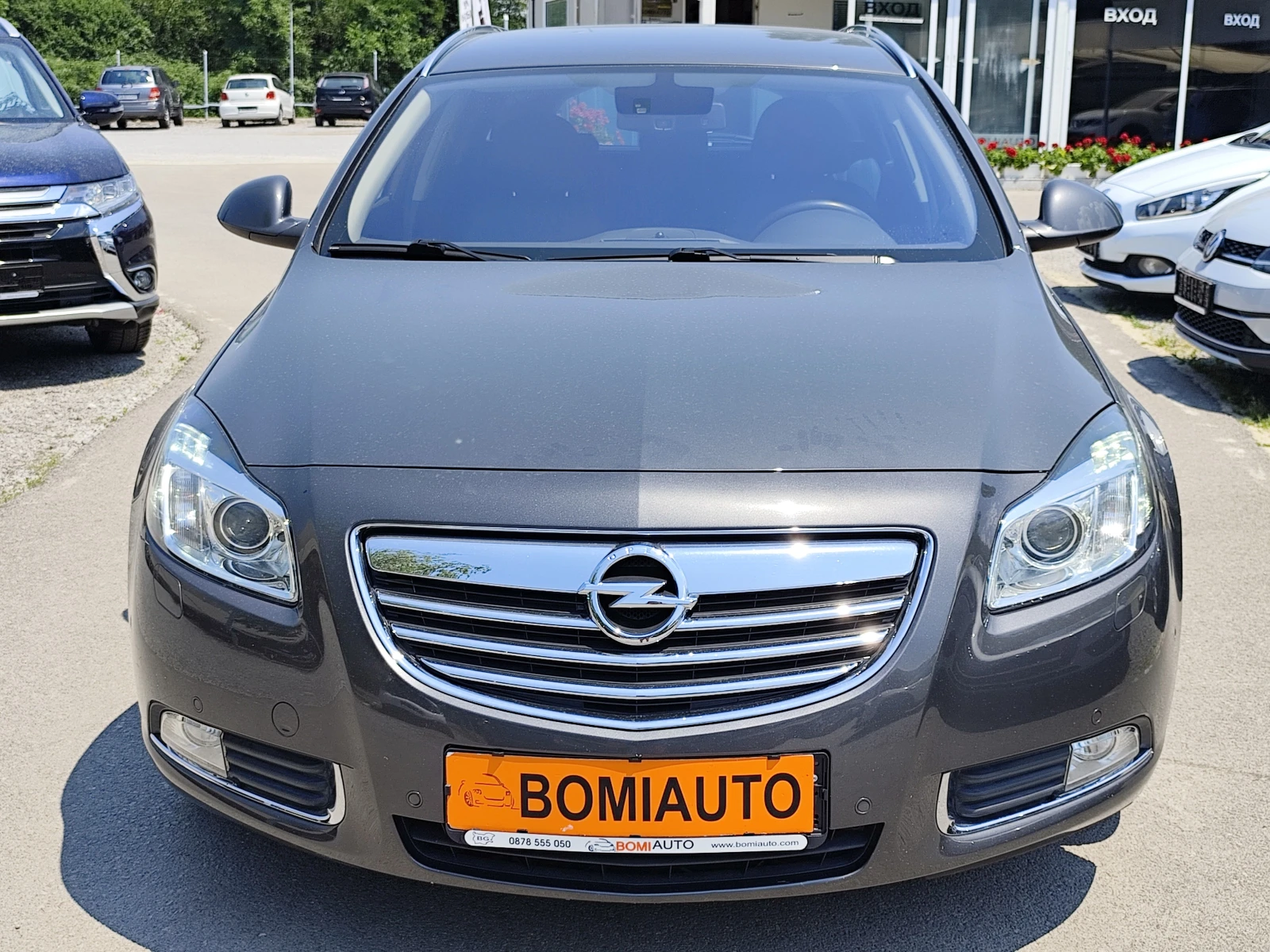 Opel Insignia 2.8T* 4X4* AUTOMAT* 144000km!* ПОДГРЕВ* EURO5А - изображение 2