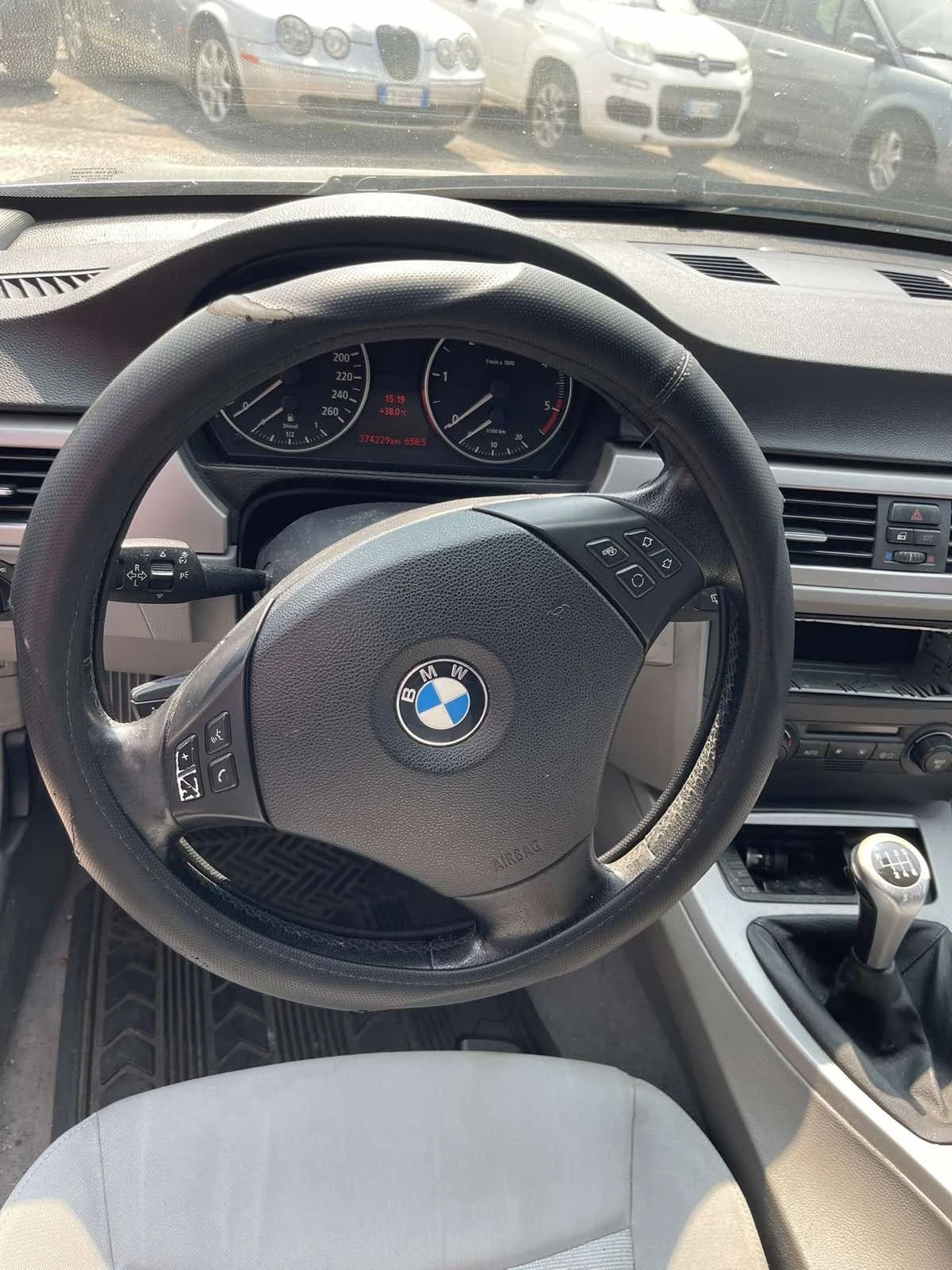 BMW 320  - изображение 3