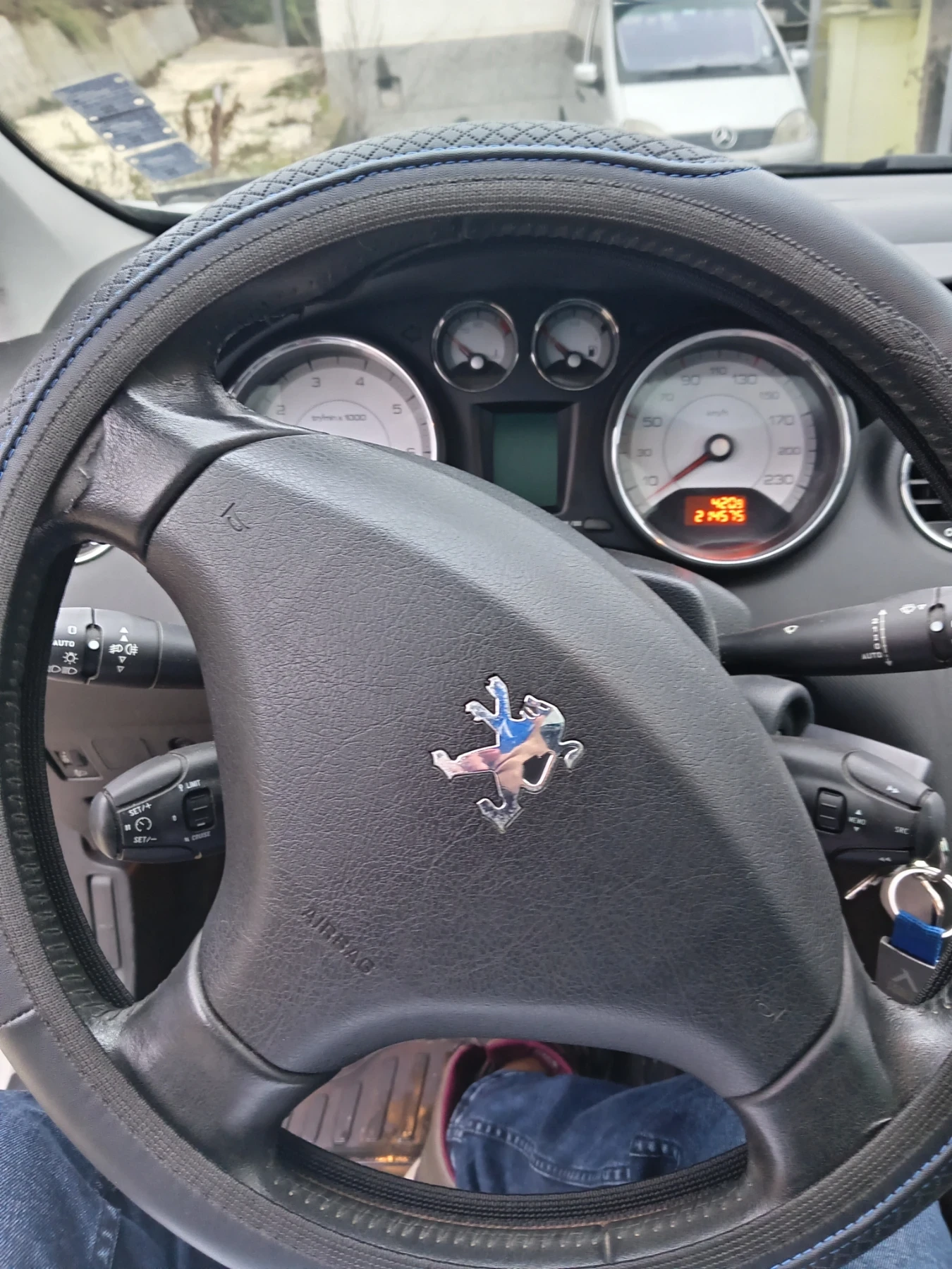 Peugeot 308  - изображение 6