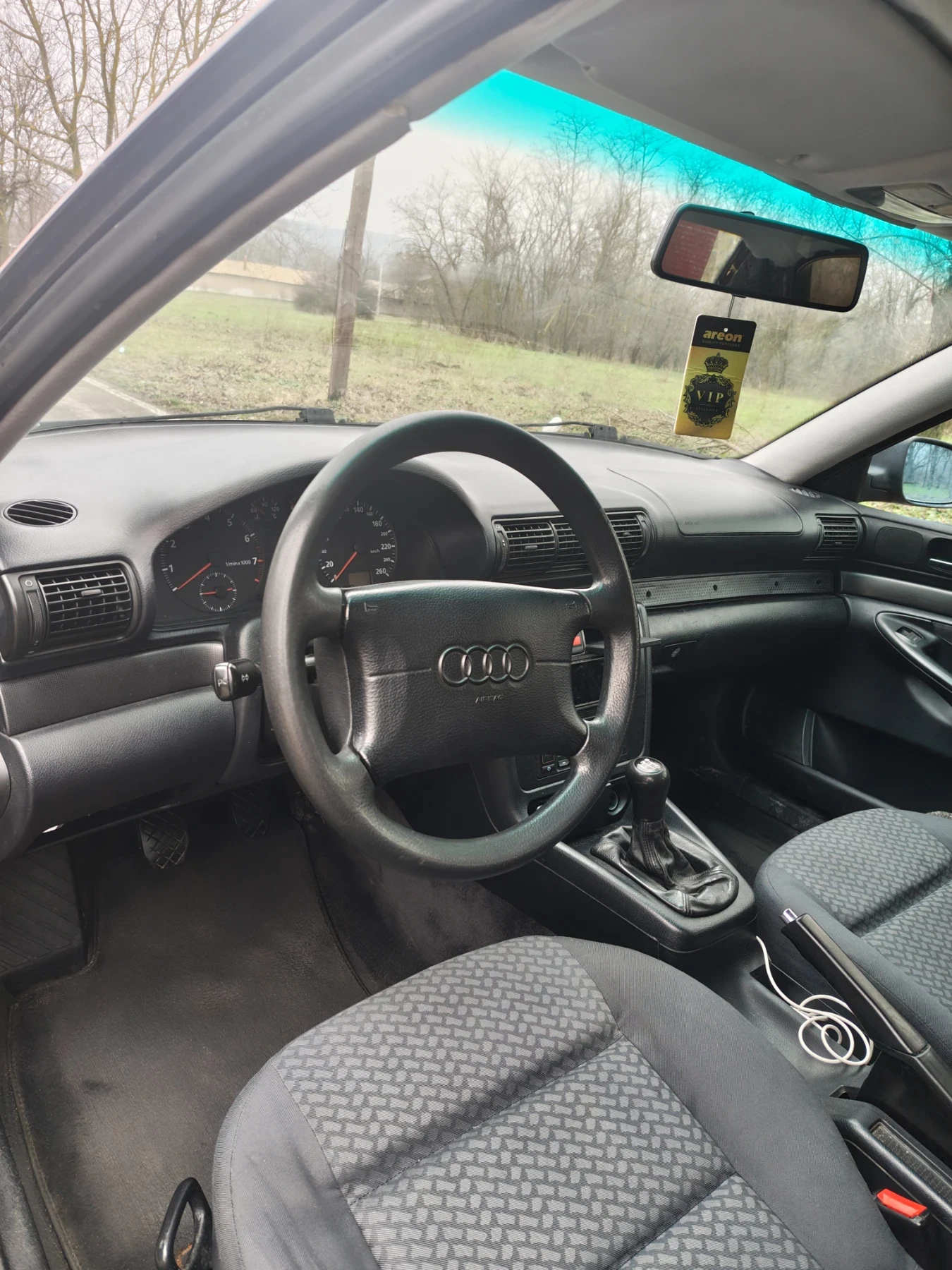 Audi A4 B5 1.8 (ADR) - изображение 8