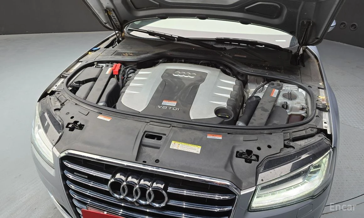Audi A8, снимка 6 - Автомобили и джипове - 53837337