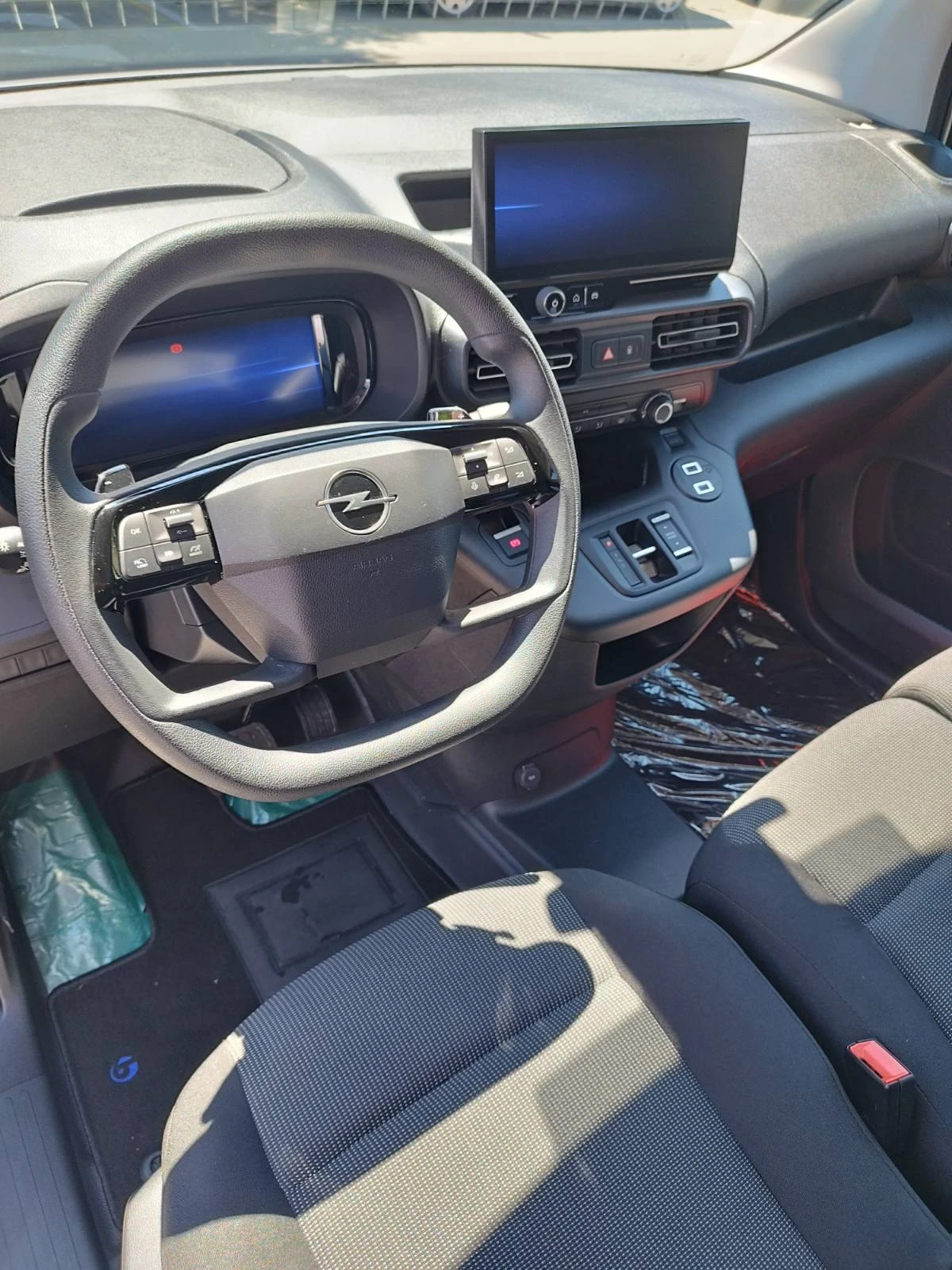 Opel Combo 50 kWh - N1 Чисто нова, снимка 7 - Автомобили и джипове - 54921429