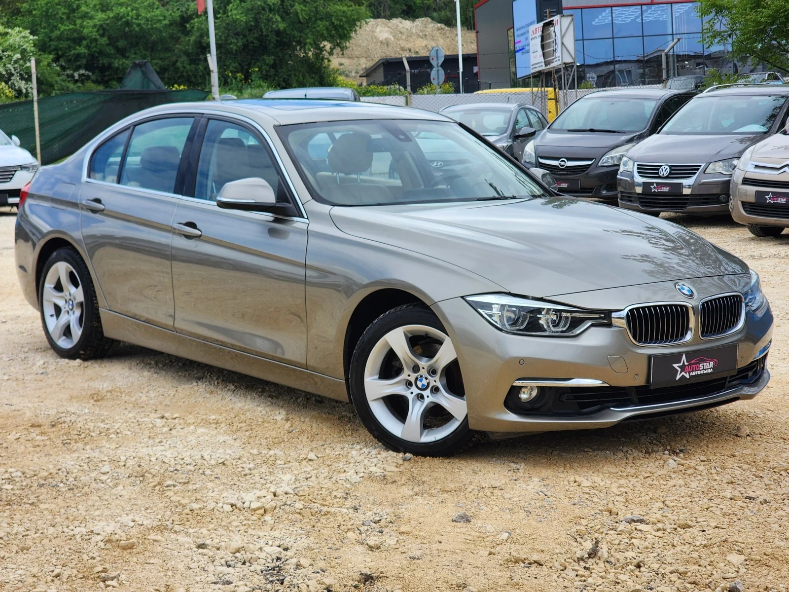 BMW 320 i Facelift