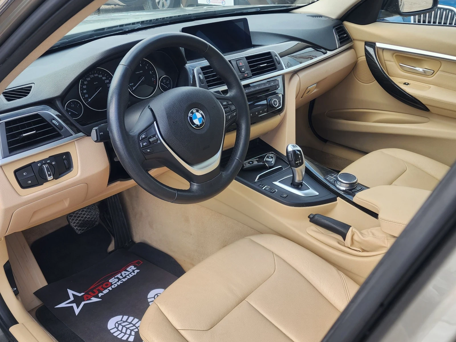 BMW 320 i Facelift, снимка 6 - Автомобили и джипове - 54560721