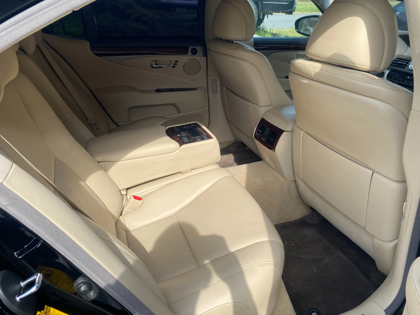 Lexus LS 460 Luxury, снимка 11 - Автомобили и джипове - 54791014