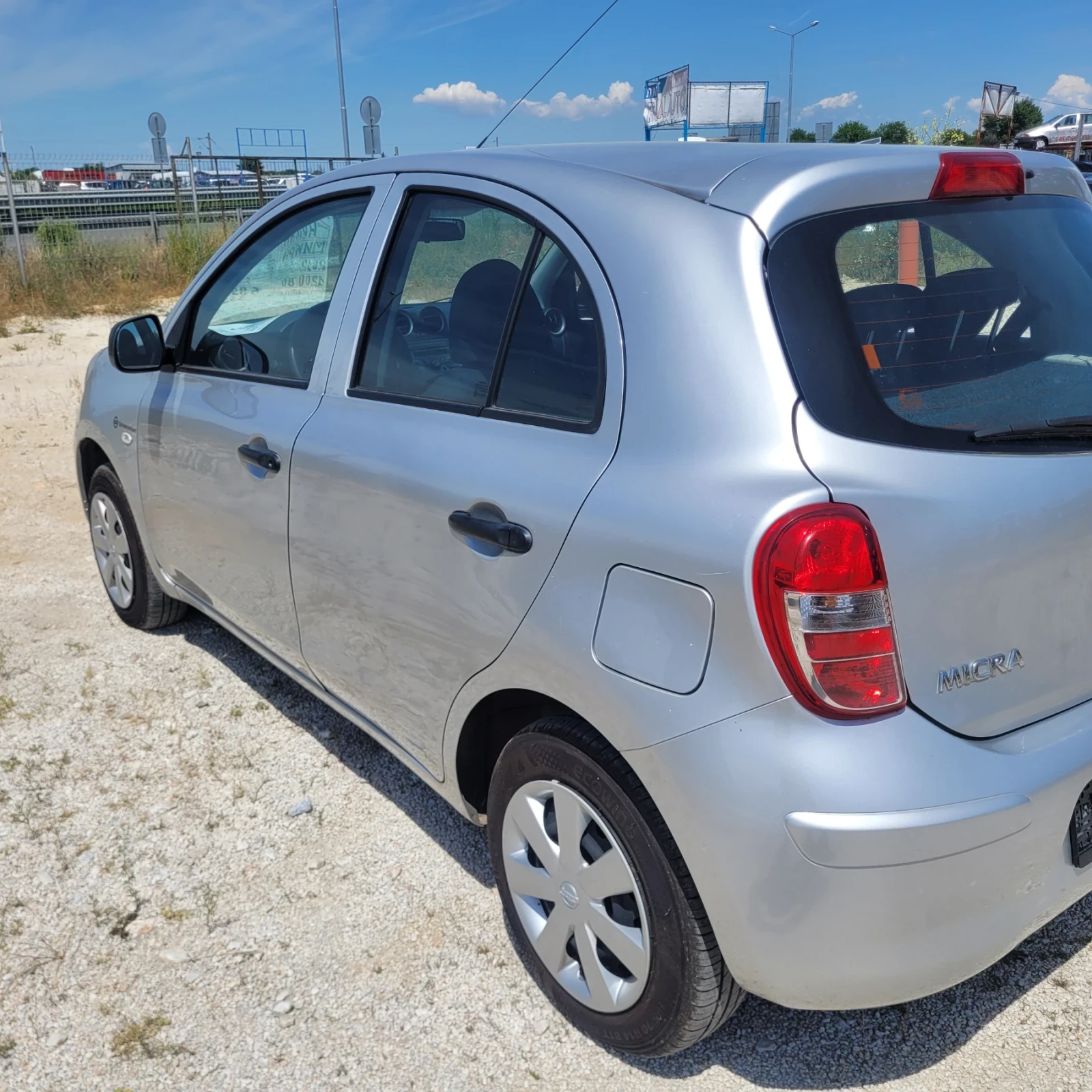 Nissan Micra 1.2i/79k.c., снимка 5 - Автомобили и джипове - 54928814