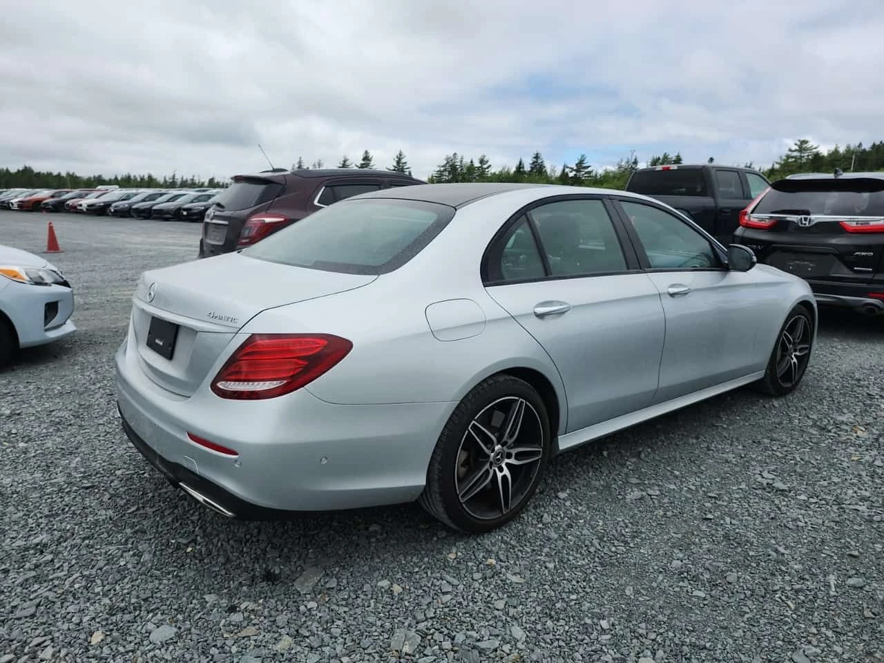 Mercedes-Benz E 450 ДИСТРОНИК * BURMESTER * PANO * ПОДГРЕВИ, снимка 3 - Автомобили и джипове - 55094135