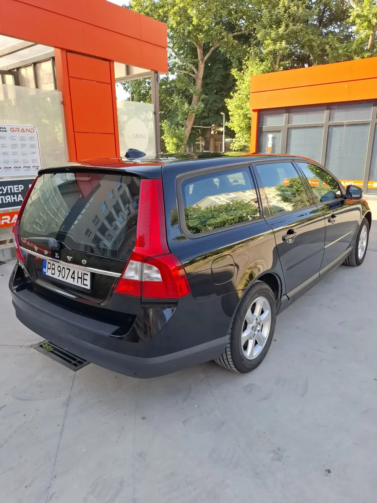 Volvo V70 2.0 D, снимка 3 - Автомобили и джипове - 55265019