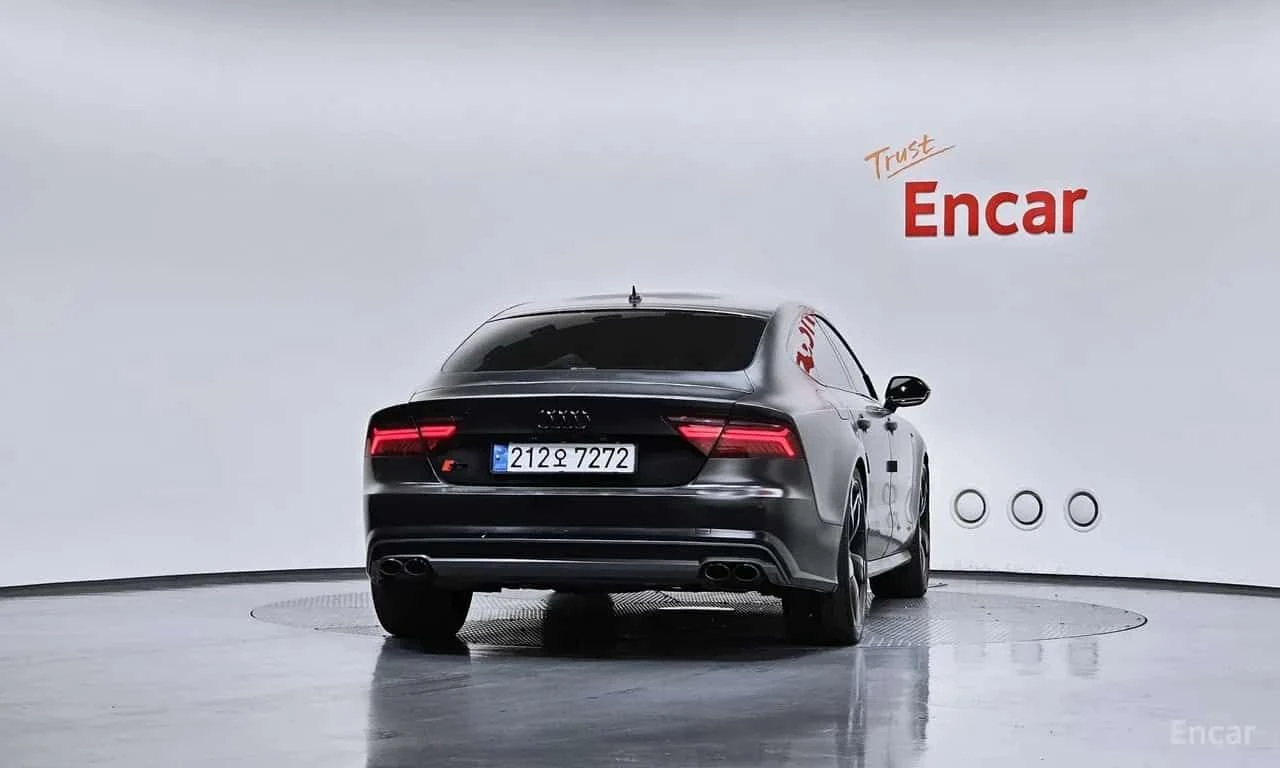 Audi A7 * 55 TDI Quattro Sport * CARFAX * ЦЕНА ДО БГ, снимка 4 - Автомобили и джипове - 55508406