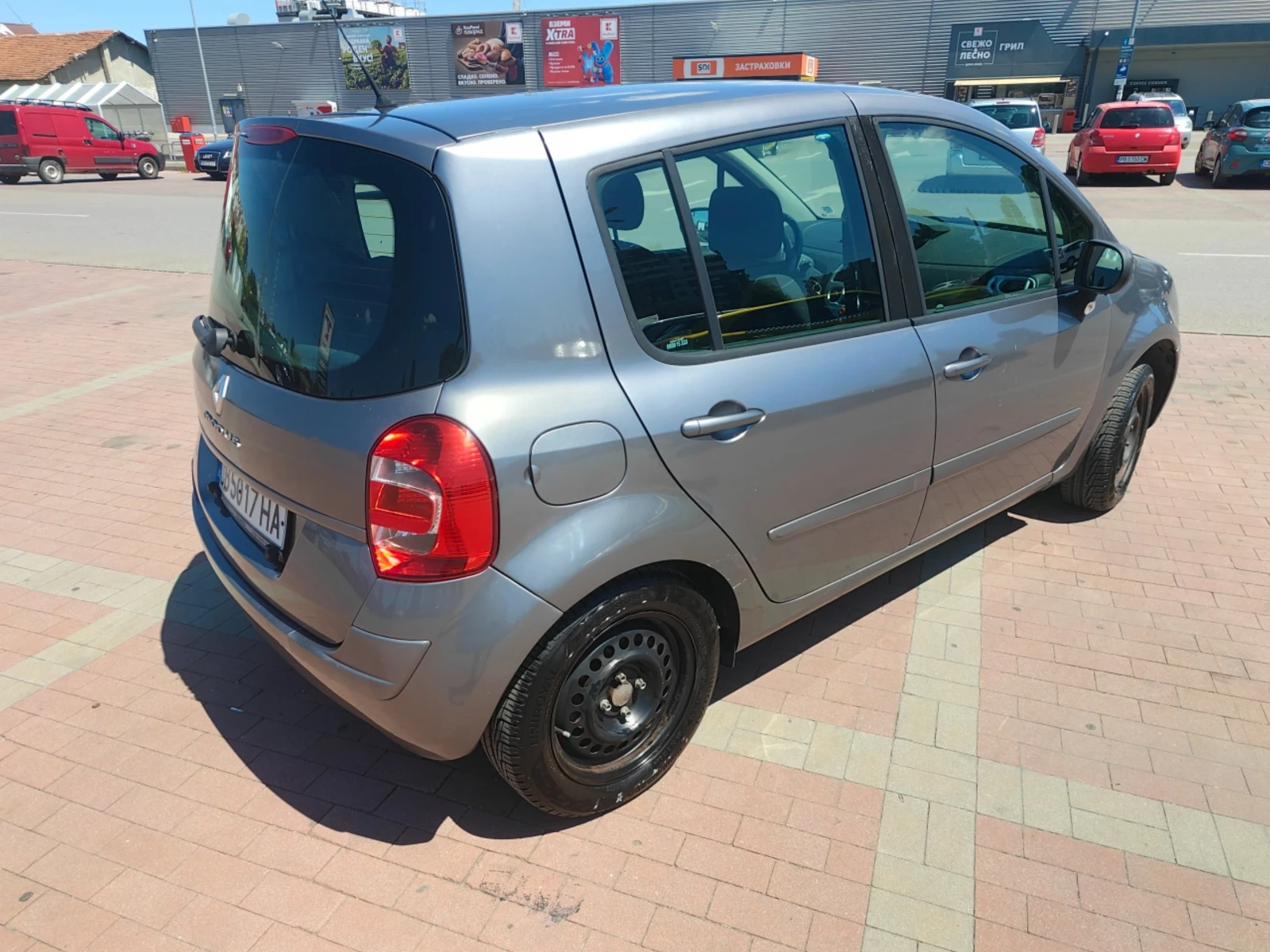 Renault Modus 1.2 TCe, снимка 6 - Автомобили и джипове - 55511939