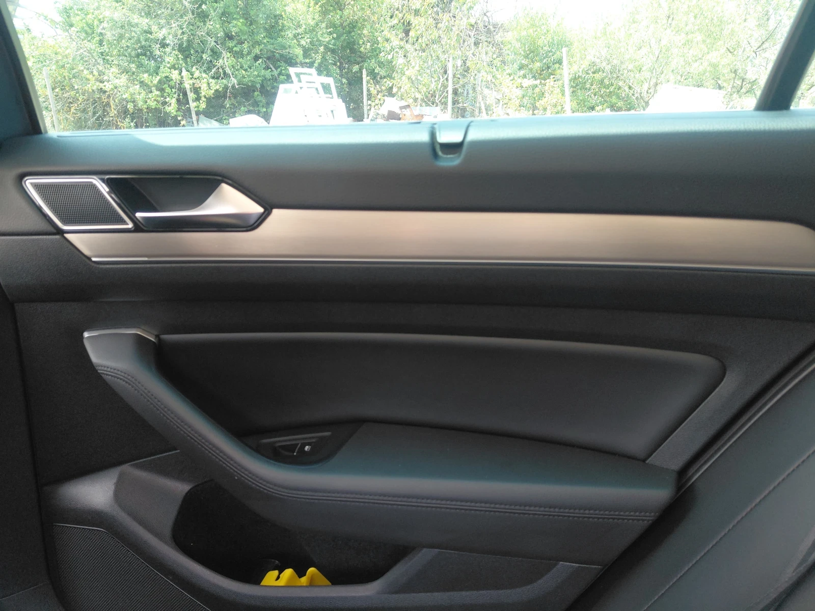 VW Passat 2.0 tdi DSG, снимка 15 - Автомобили и джипове - 55588032