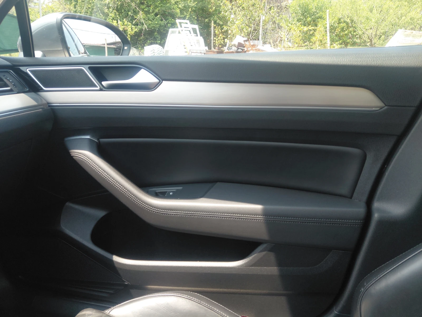 VW Passat 2.0 tdi DSG, снимка 14 - Автомобили и джипове - 55588032