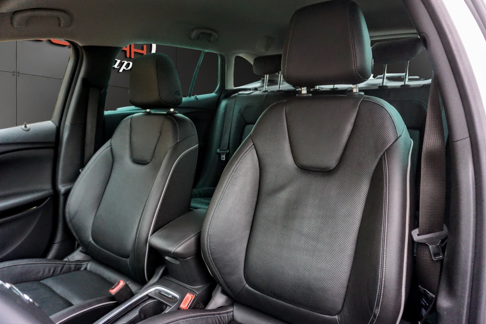 Opel Astra 1.4T ST INNOVATION, снимка 5 - Автомобили и джипове - 56505233