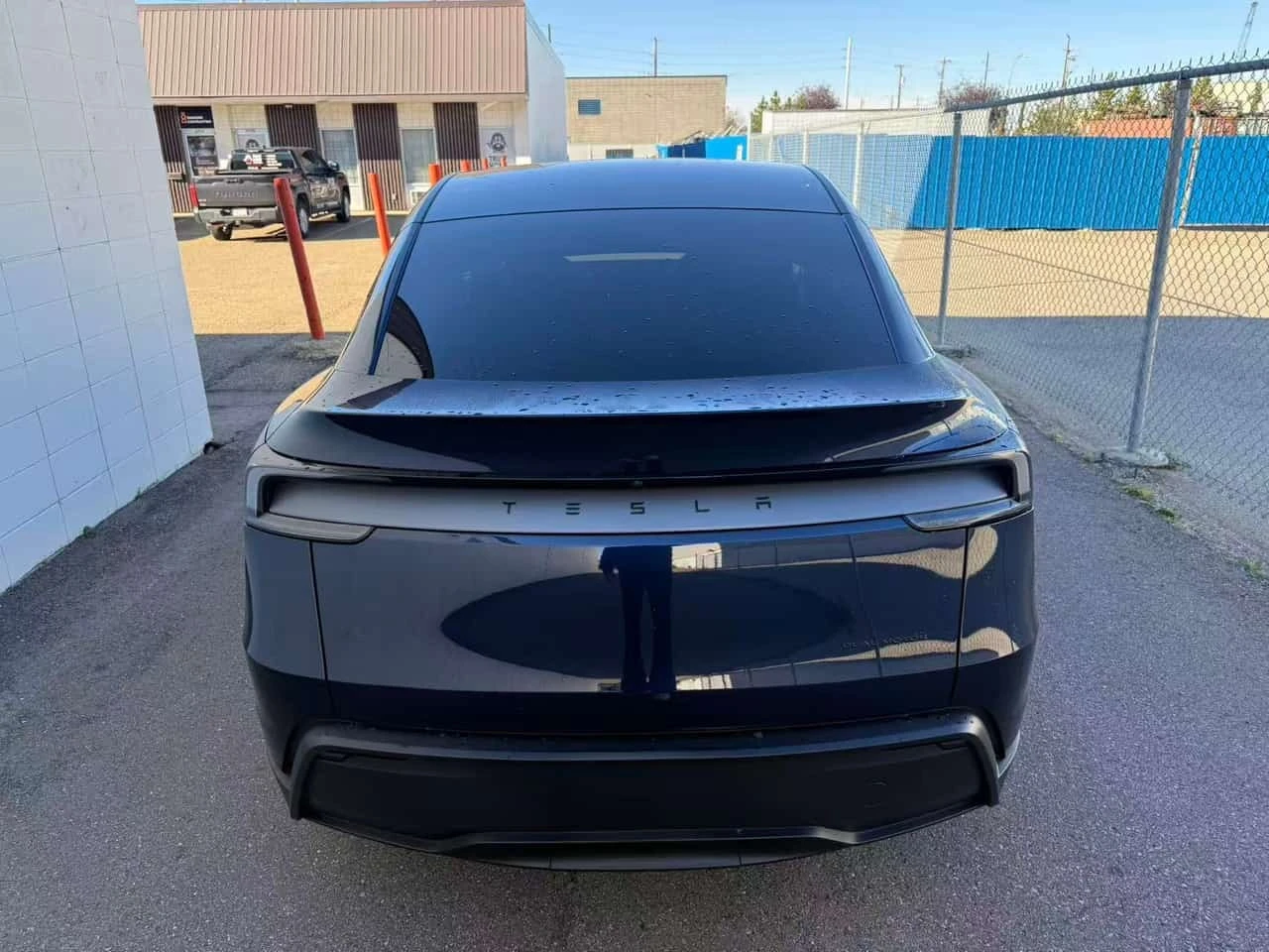 Tesla Model Y * AWD * CARFAX * , снимка 4 - Автомобили и джипове - 56624979