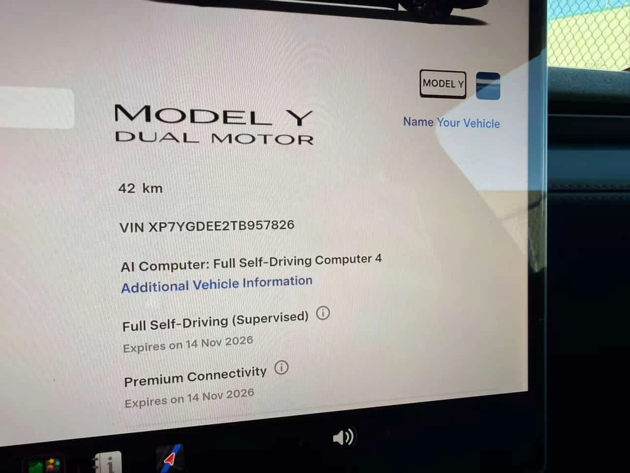 Tesla Model Y * AWD * CARFAX * , снимка 17 - Автомобили и джипове - 56624979