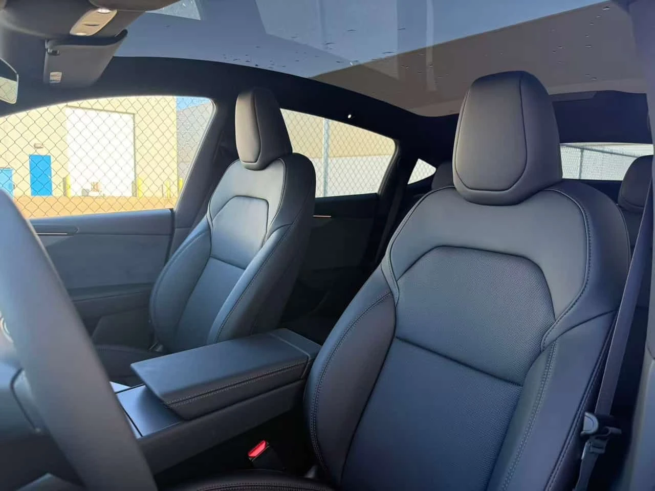 Tesla Model Y * AWD * CARFAX * , снимка 16 - Автомобили и джипове - 56624979