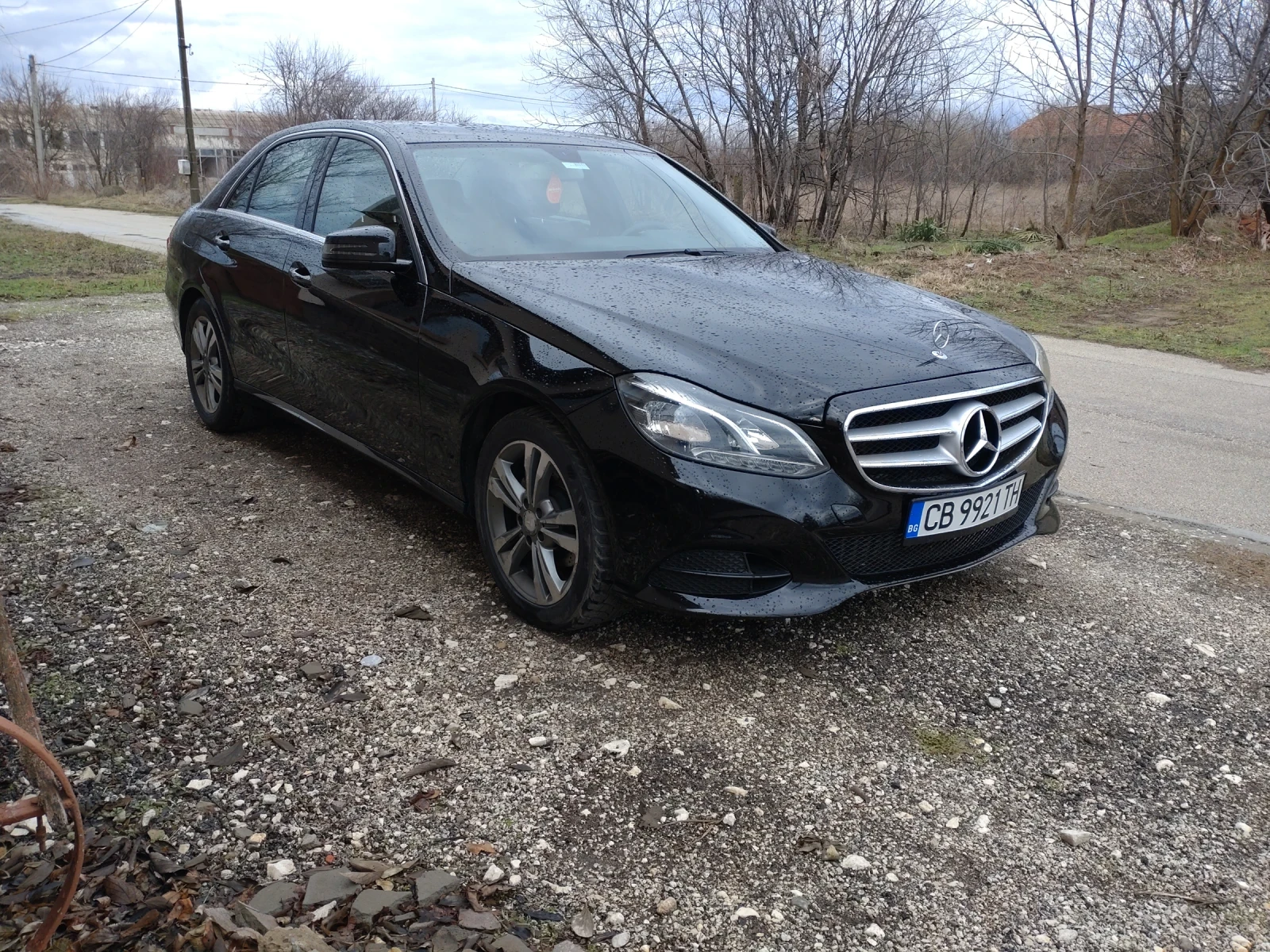 Mercedes-Benz E 200, снимка 14 - Автомобили и джипове - 56663372