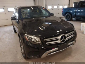  Mercedes-Benz GLC 30...