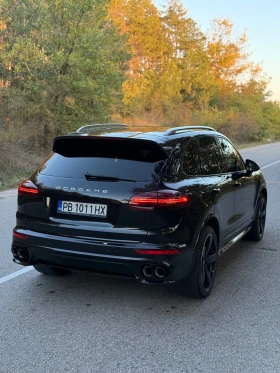 Обява за продажба на Porsche Cayenne 4.2 TDI GTS ПАКЕТ ~54 900 лв. - изображение 9 | Auto.bg Обява за продажба на Porsche Cayenne 4.2 TDI GTS ПАКЕТ ~54 900 лв. - изображение 9