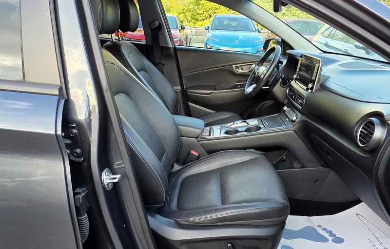 Hyundai Kona 64KWh/Premium/Термопомпа/SOH 98, 6%, снимка 10 - Автомобили и джипове - 50113770