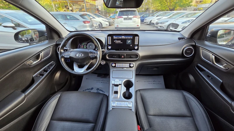 Hyundai Kona 64KWh/Premium/Термопомпа/SOH 98, 6%, снимка 11 - Автомобили и джипове - 50113770