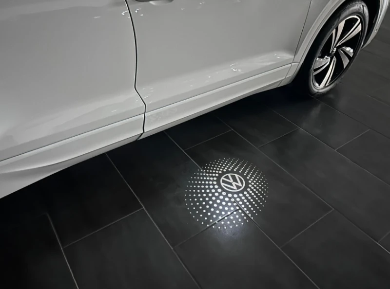 VW Touareg 3.0 V6 TDI 4Motion, снимка 5 - Автомобили и джипове - 52533009