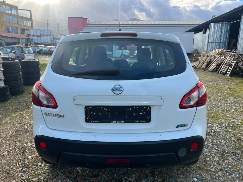 Nissan Qashqai 1.5dCi-110к.с Facelift/ Парктроник/ Италия, снимка 6 - Автомобили и джипове - 53393641