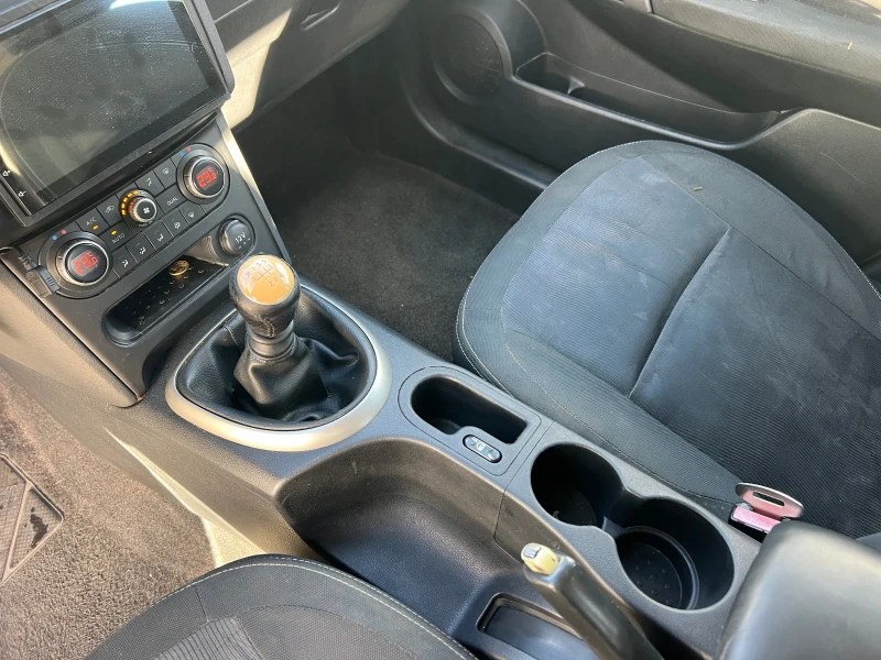 Nissan Qashqai 1.5dCi-110к.с Facelift/ Парктроник/ Италия, снимка 17 - Автомобили и джипове - 53393641