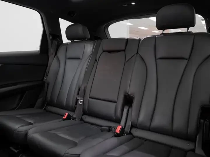Audi Q7 55 TFSI Progressiv * CARFAX * AВТО КРЕДИТ, снимка 8 - Автомобили и джипове - 55157466