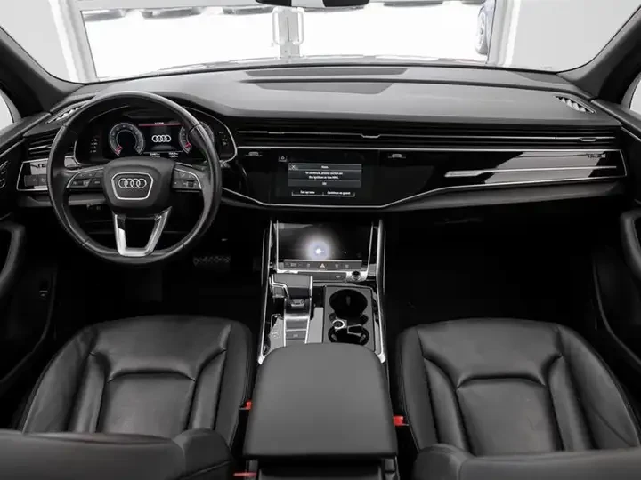 Audi Q7 55 TFSI Progressiv * CARFAX * AВТО КРЕДИТ, снимка 9 - Автомобили и джипове - 55157466