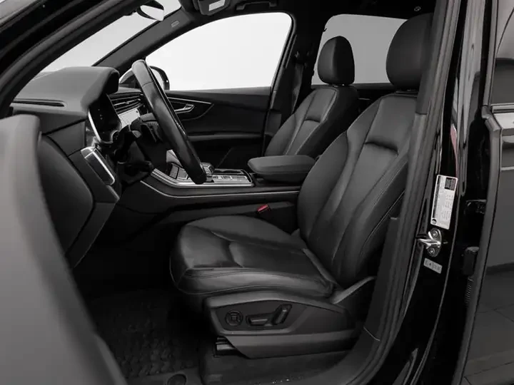 Audi Q7 55 TFSI Progressiv * CARFAX * AВТО КРЕДИТ, снимка 7 - Автомобили и джипове - 55157466