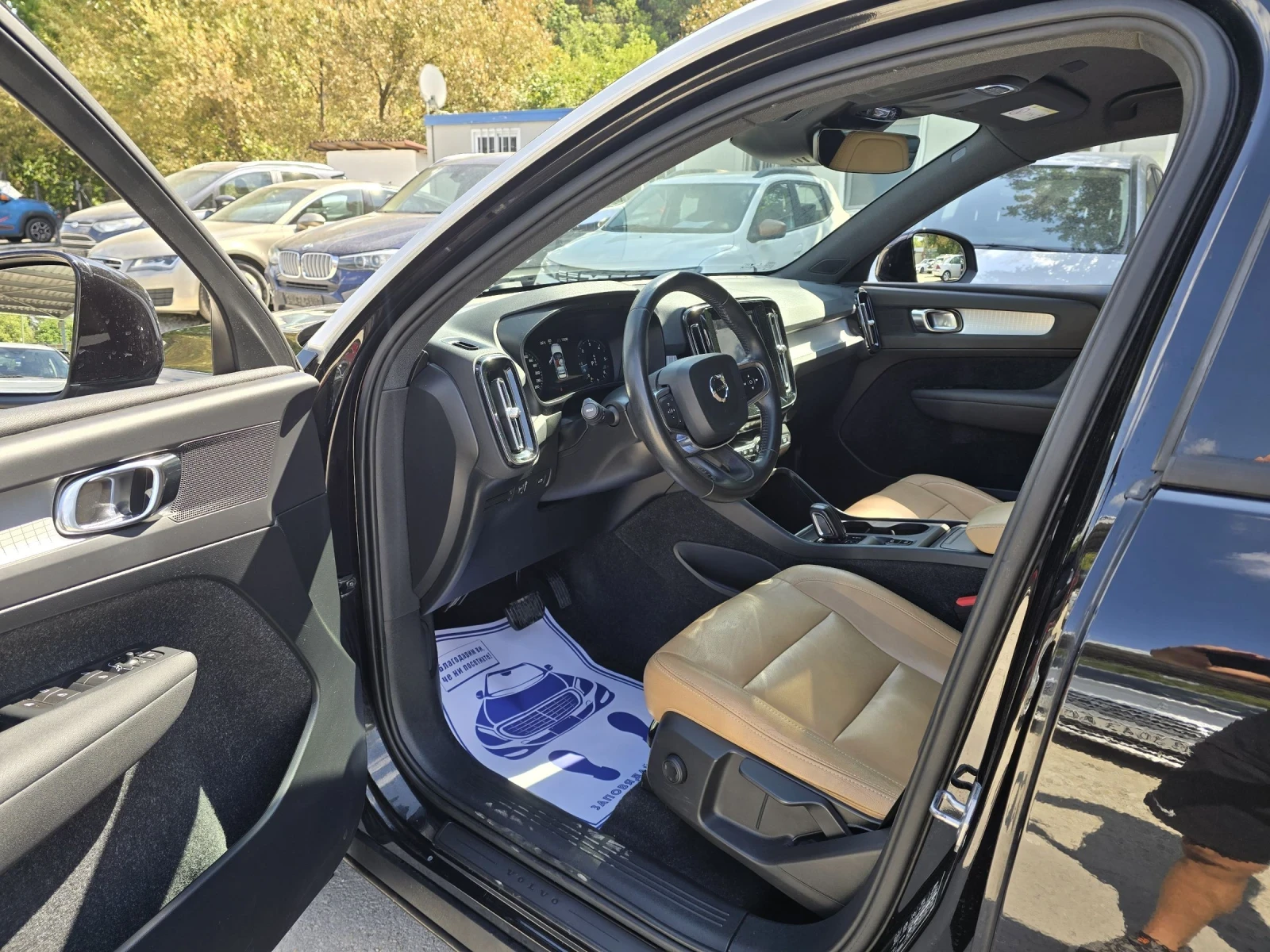 Volvo XC40 2.0D 190к.с 4х4 Топ състояние  - изображение 10