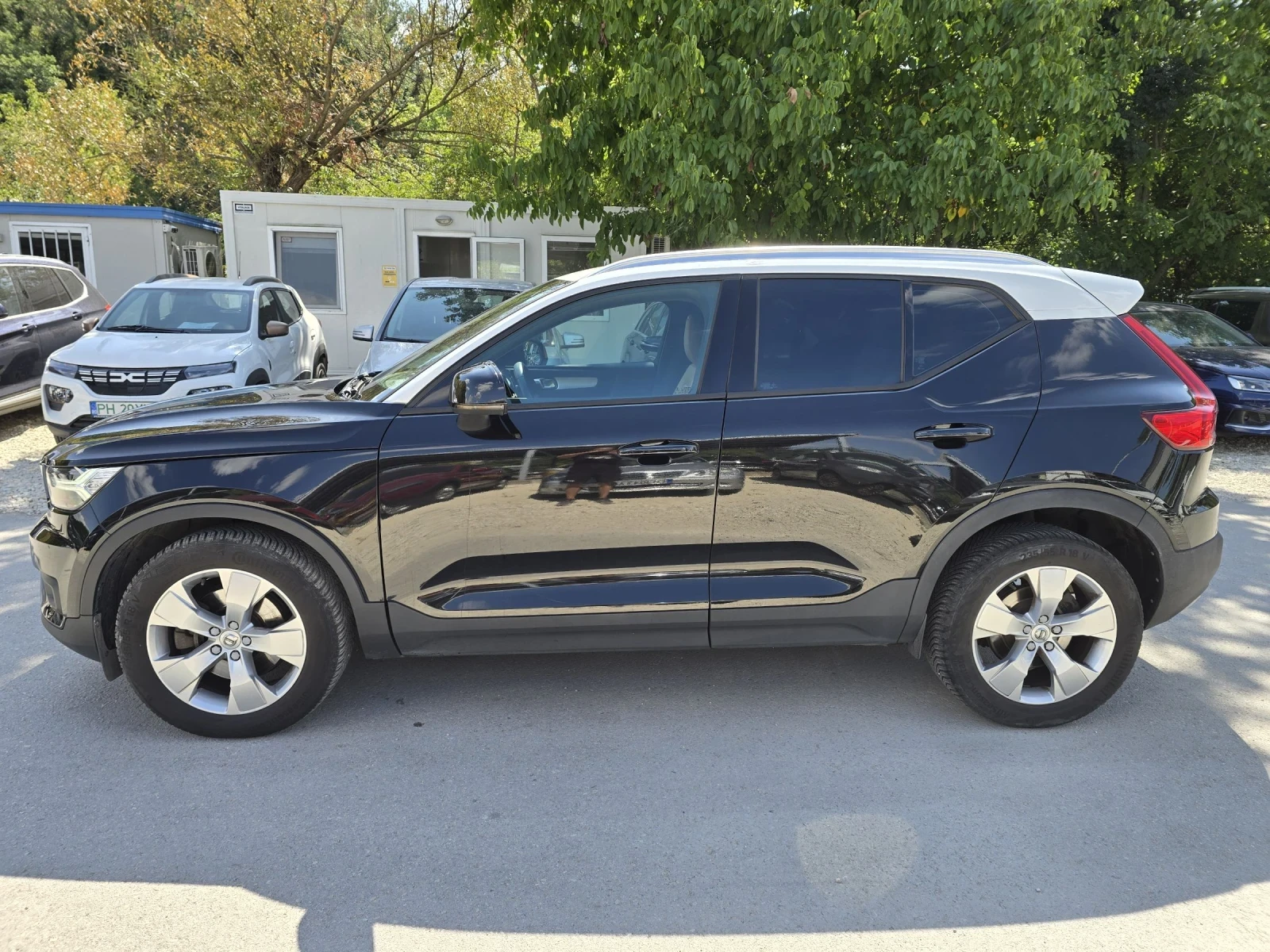 Volvo XC40 2.0D 190к.с 4х4 Топ състояние  - изображение 7