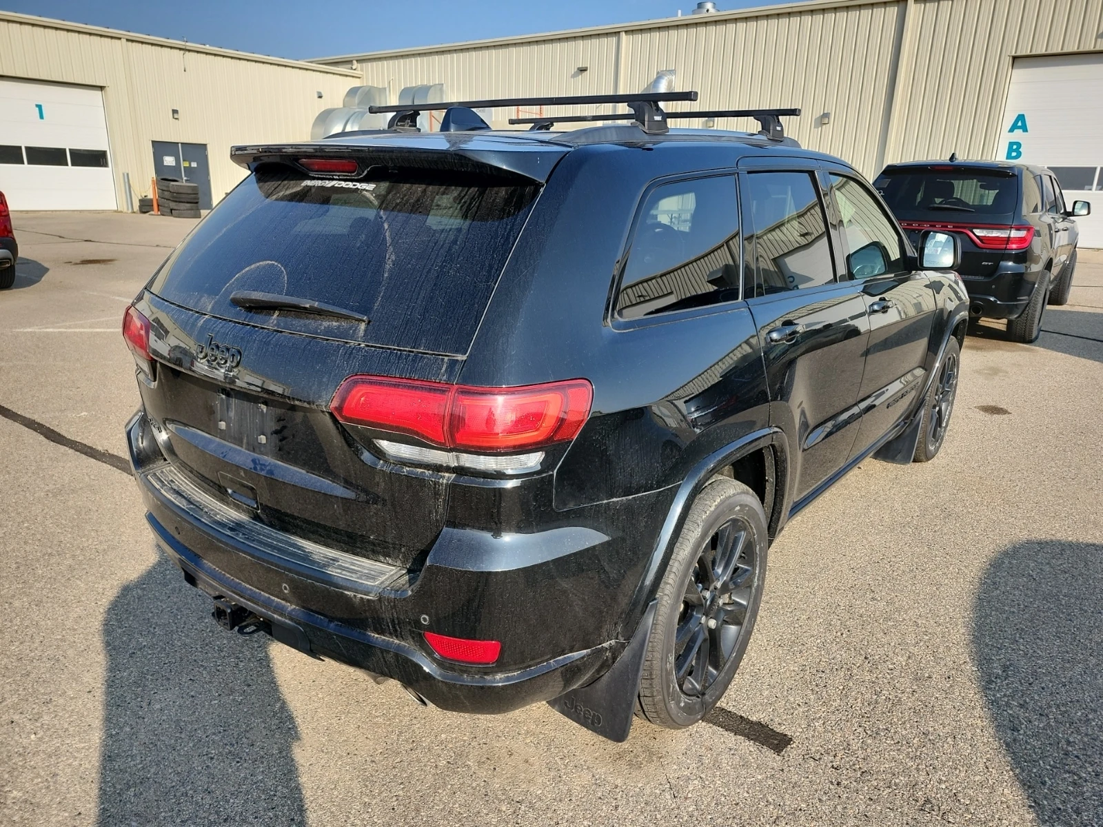 Jeep Grand cherokee * ALTITUDE* * АВТОКРЕДИТ* * ЦЕНА ДО БЪЛГАРИЯ*  - изображение 3