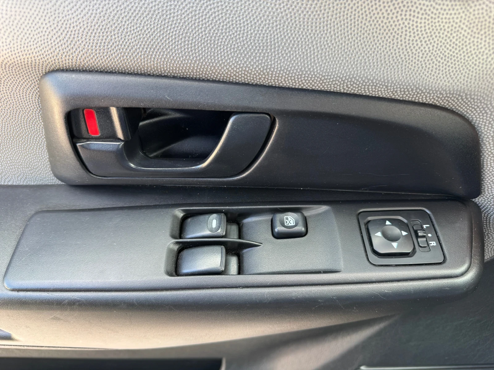 Mitsubishi Pajero pinin 1.8 MPI  | Mobile.bg   14