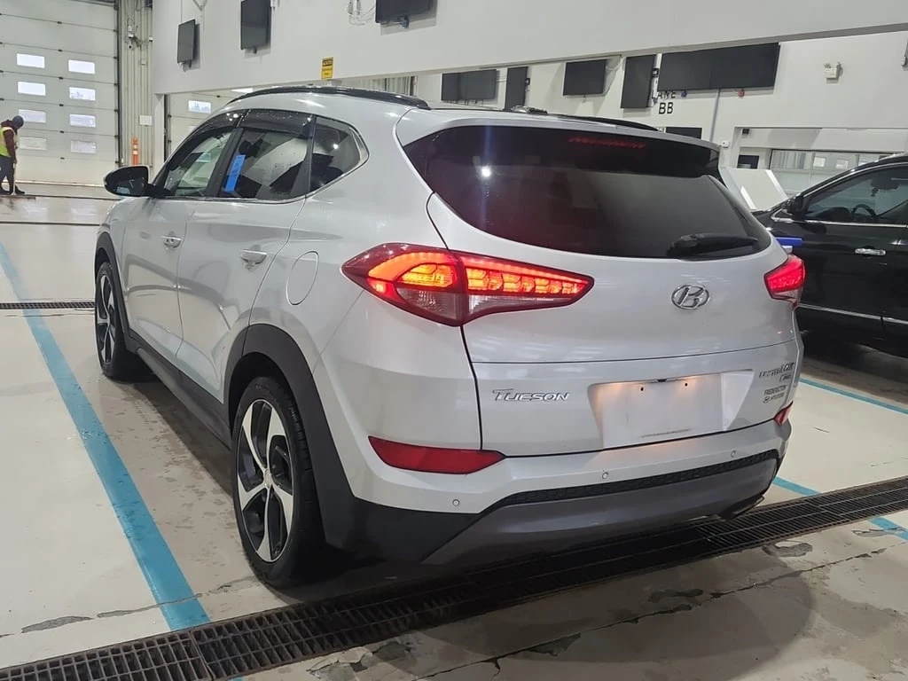 Hyundai Tucson 2016 LIMITED * CARFAX * БЕЗ ПЪРВОНАЧАЛНА ВНОСКА - изображение 4