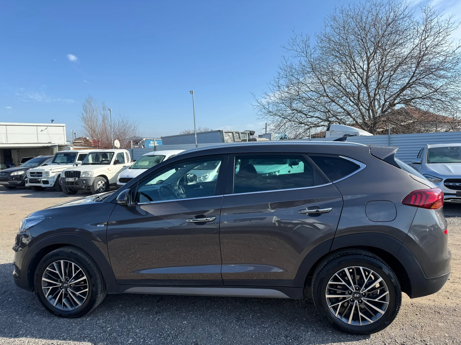 Hyundai Tucson 2.0crdi 185к.с Face Lift  - изображение 6