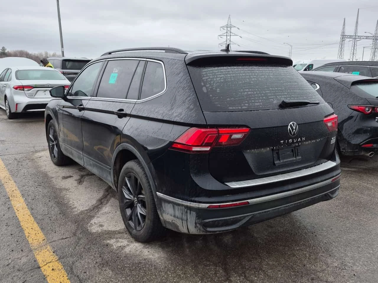 VW Tiguan COMFORTLINE /CARFAX/2 ключа/Пано/Подгрев/Кожа/4х4, снимка 5 - Автомобили и джипове - 53913863